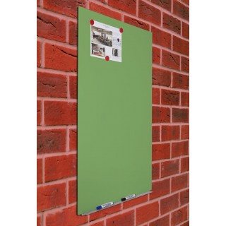 CEP Whiteboard 75x115 cm magnethaftend grün